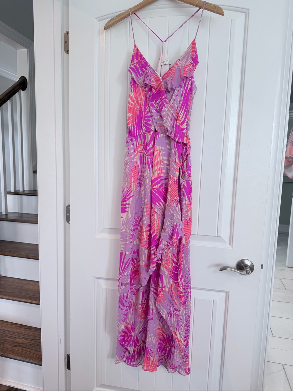 Alice & Trixie Tropical Print High-Low Maxi Dress | Size Large